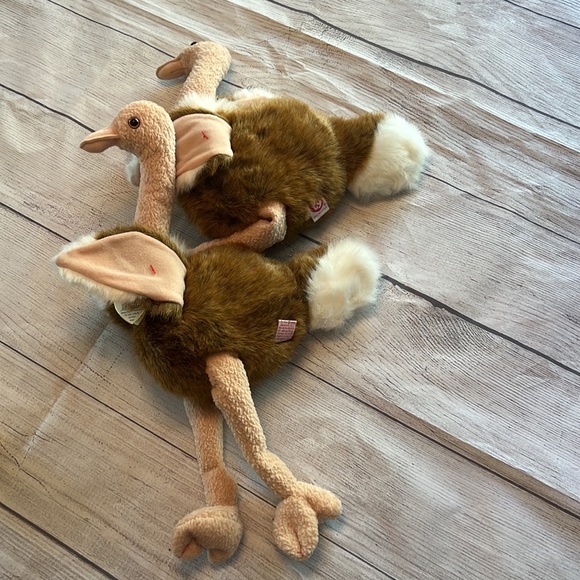 ⭐️HP⭐️ Ty Beanie Buddies “Stretch” the ostrich. Set/2. Large: approx 16”. - Picture 7 of 16